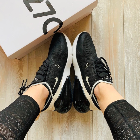 NWT Nike Air Max 270 black - Picture 2 of 8